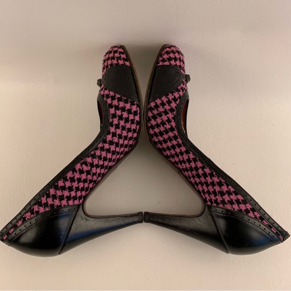 L’ AUTRE CHOSE Pink and Black Houndstooth Heels - Picture 5 of 7